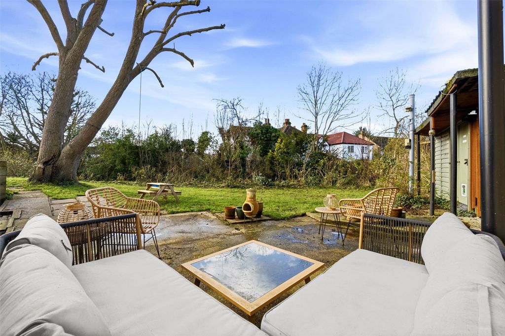 Property photo 2 of 13 Picture No. 46