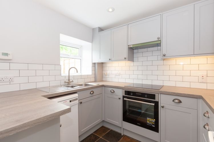 Property photo 2 of 9 194299