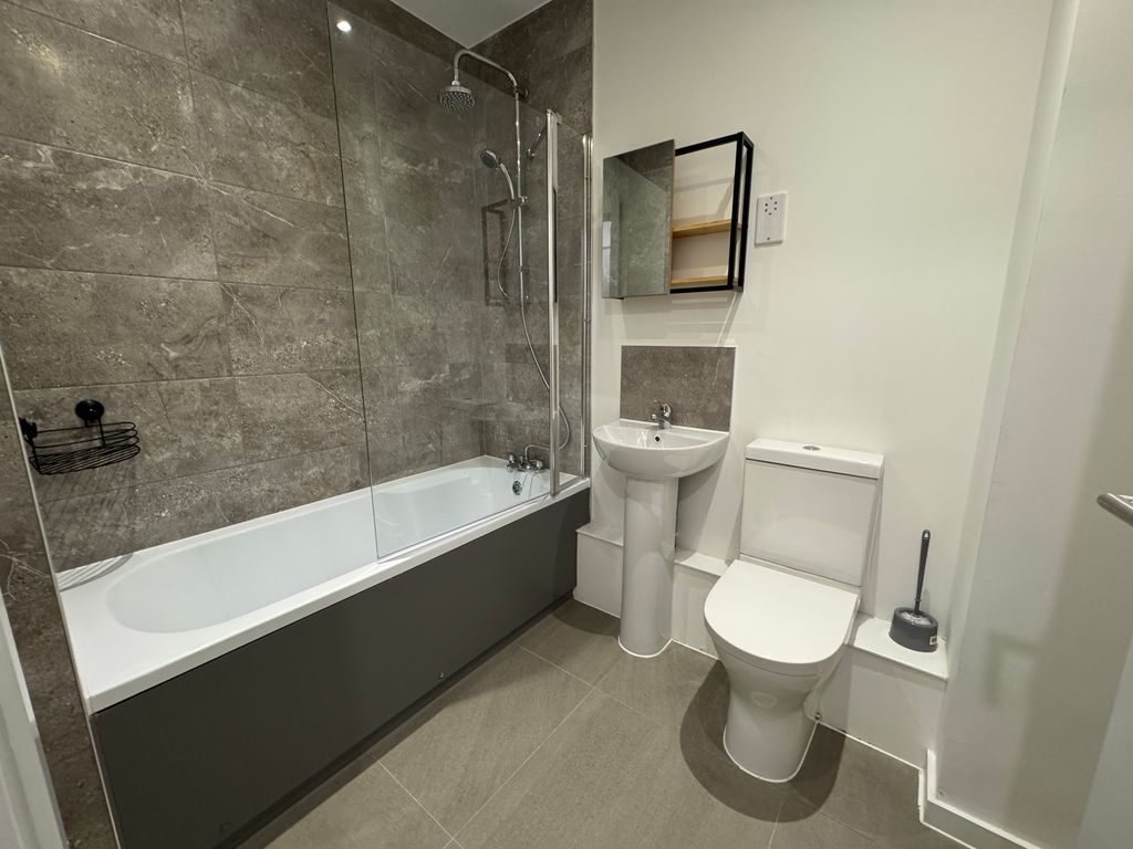 Additional image 8 of 1 bed flat to rentCastle Street, Taunton TA1