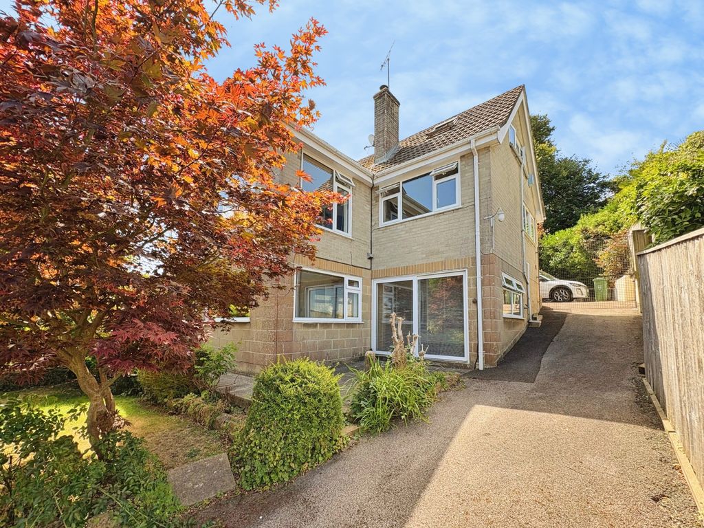 Property photo 2 of 42 B97F0E48-17
