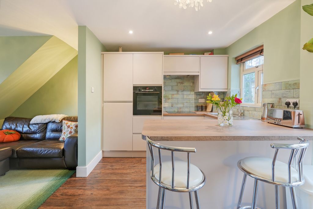 Property photo 3 of 25 Dsc06970