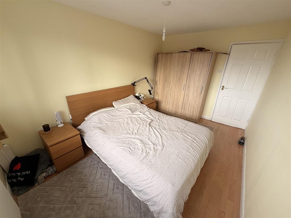 Property photo 3 of 14 Tempimagehgt0Ba.Jpg