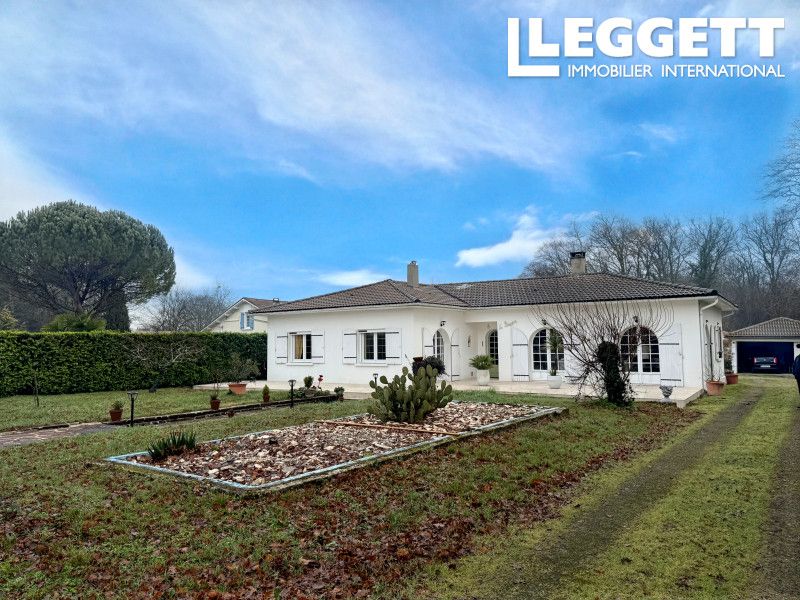 Property photo 2 of 10