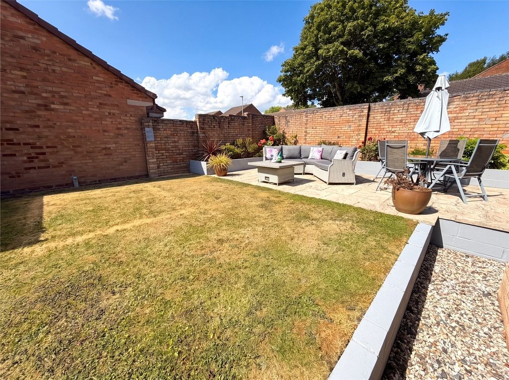 Property photo 3 of 19 Picture No. 32