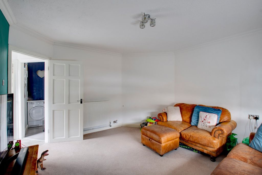 Property photo 3 of 15 Picture No. 05