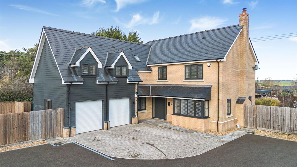 Property photo 1 of 39 29_69082.Jpg