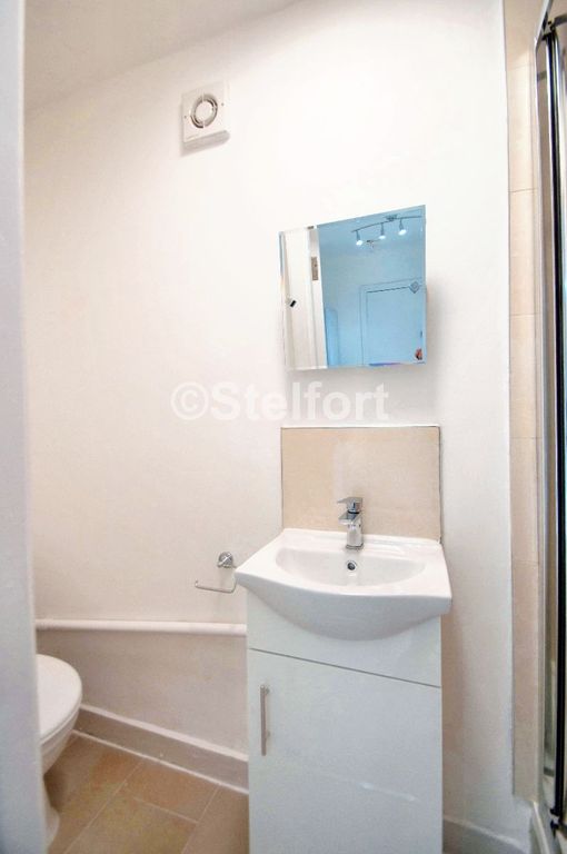 Property photo 3 of 3