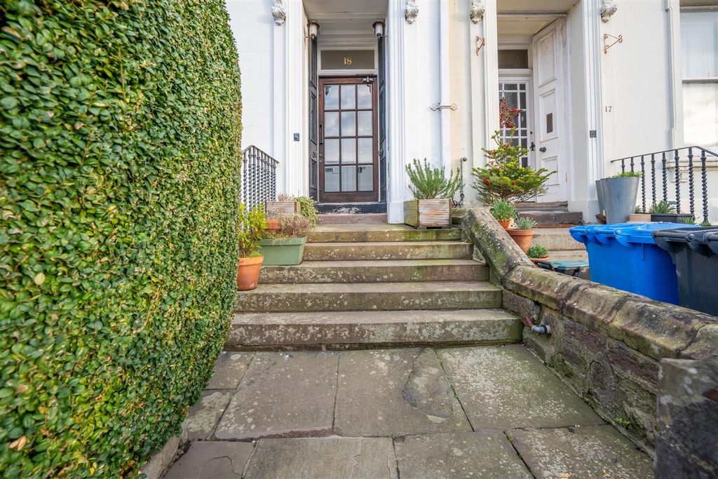 Property photo 2 of 38 Dsc00076-Hdr.Jpg