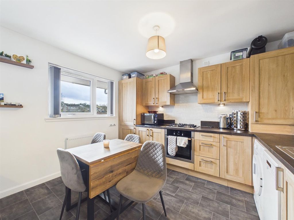 Property photo 2 of 14 Cam01486G0-Pr0992-Still001.Jpg