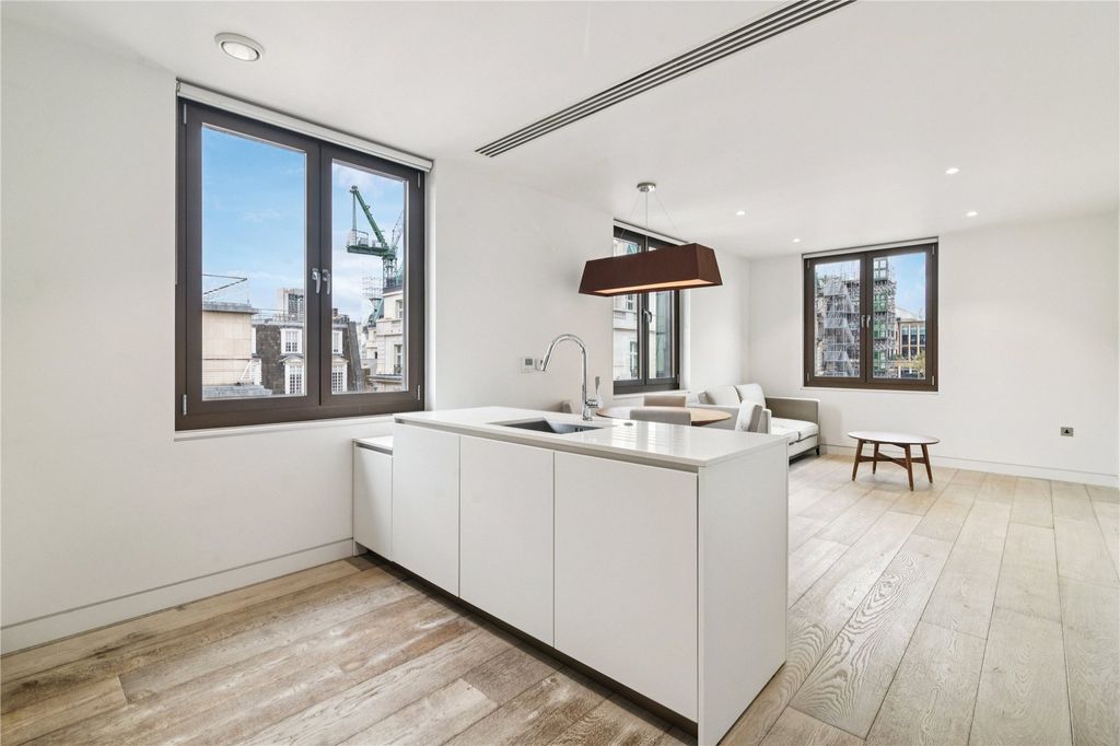 Property photo 3 of 15 Picture No. 14