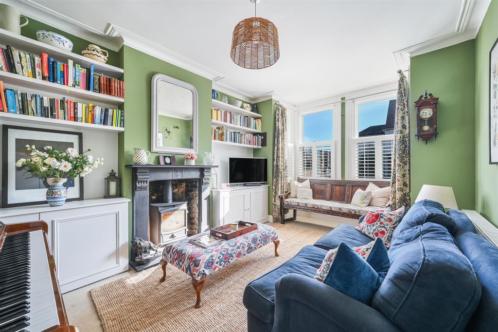 Property photo 2 of 25 Poplar Grove, 46- (7).Jpg