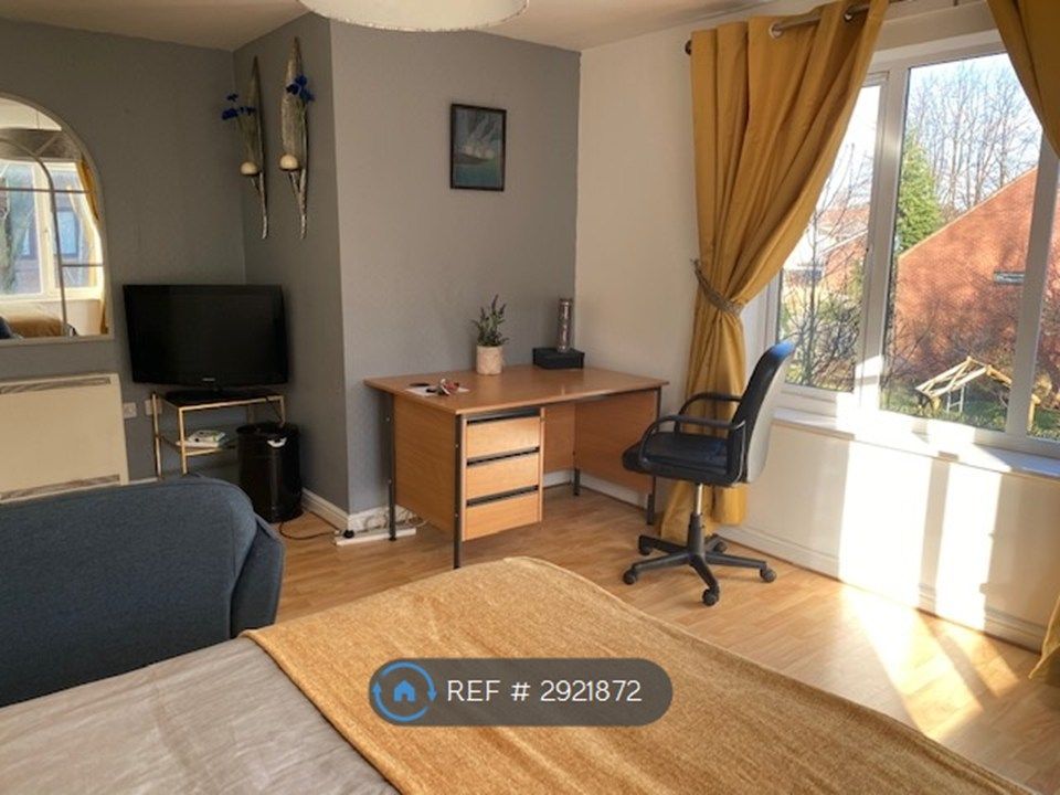 Property photo 2 of 7
