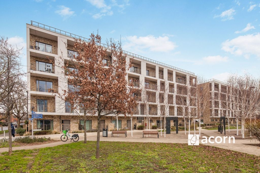 Property photo 1 of 10 External