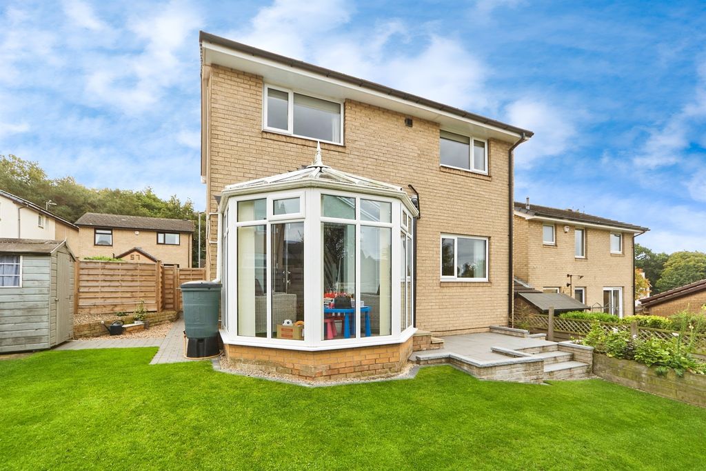 Property photo 2 of 17