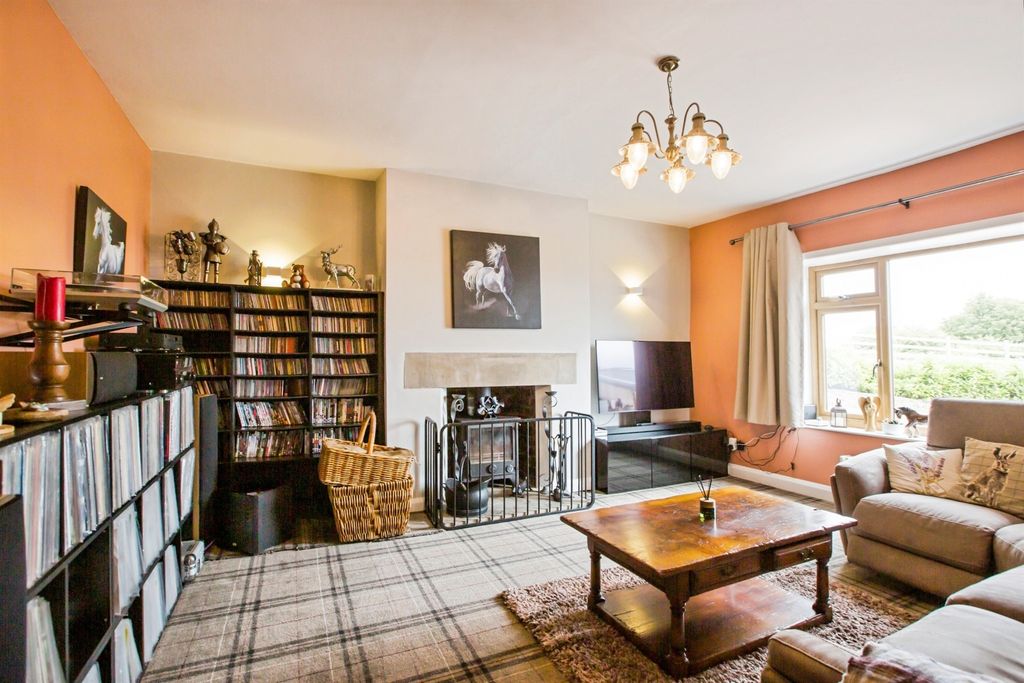4 bed barn conversion for saleWinterburn Hill Farm, Warley, Halifax HX2 photo 5