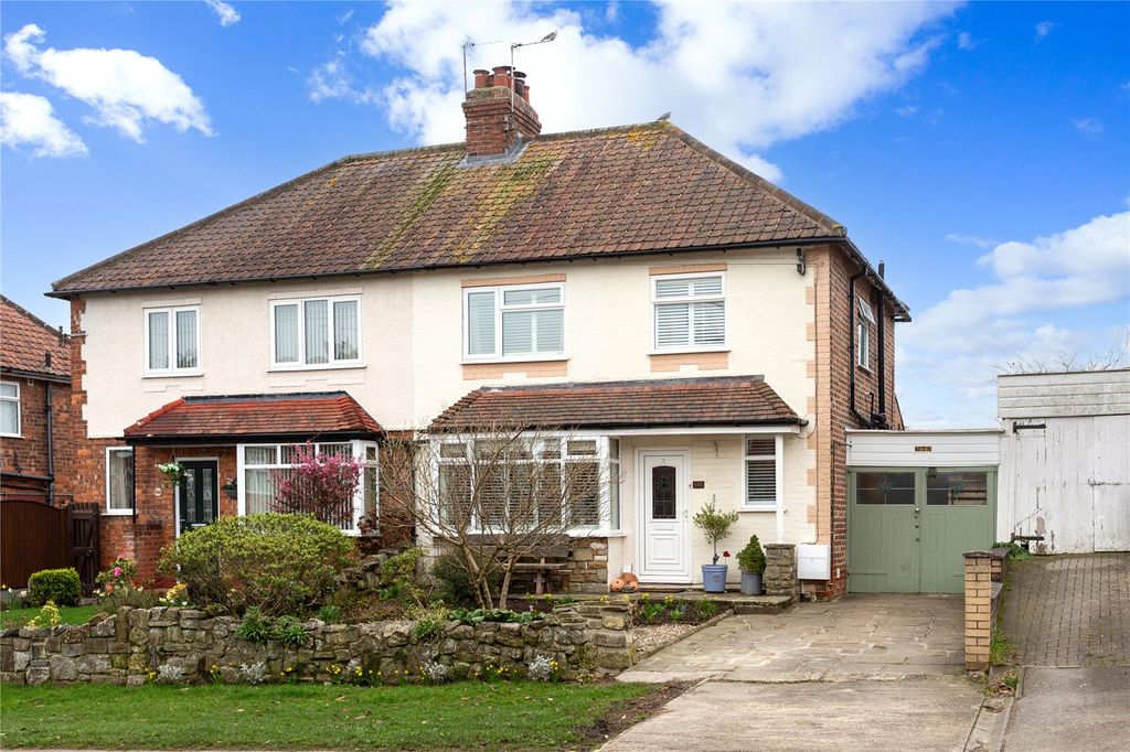 Property photo 1 of 18 Photos