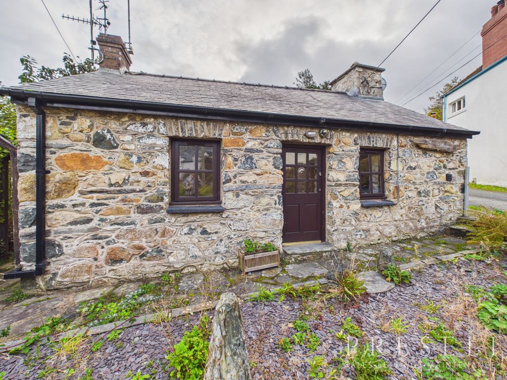 Property photo 1 of 13 Cam04745G0-Pr0122-Still013