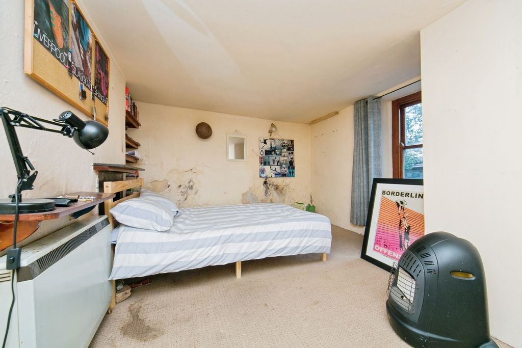 Property photo 3 of 20 Pbox-Img.Jpg