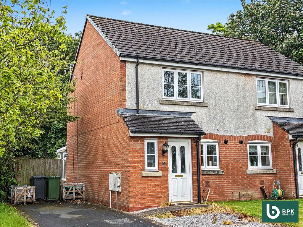 Property photo 1 of 11 Picture No. 12