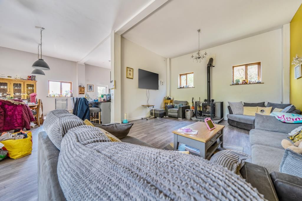 Property photo 3 of 21 Reception Room