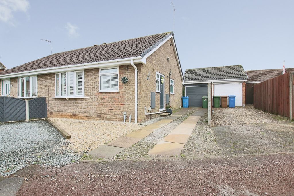 Property photo 1 of 15 3656583