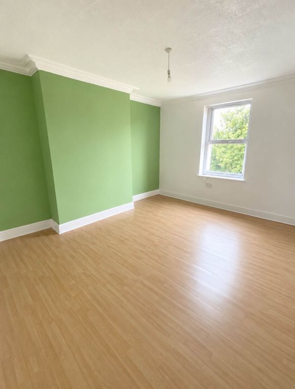 Property photo 3 of 4