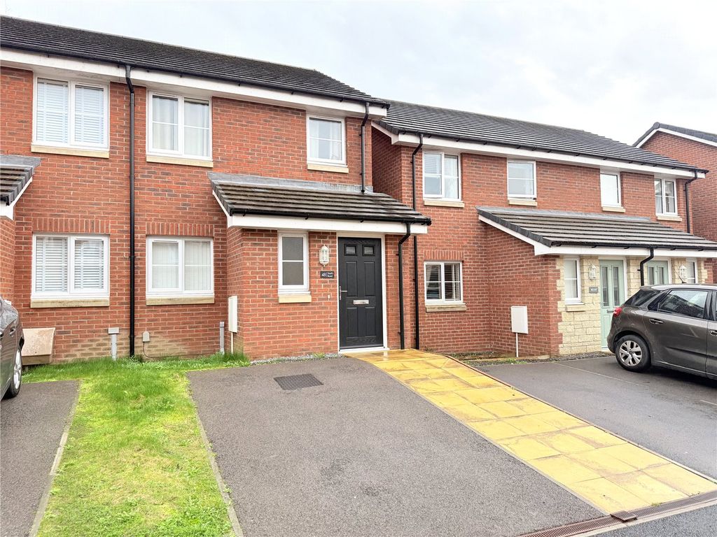 Property photo 2 of 15 Picture No. 17