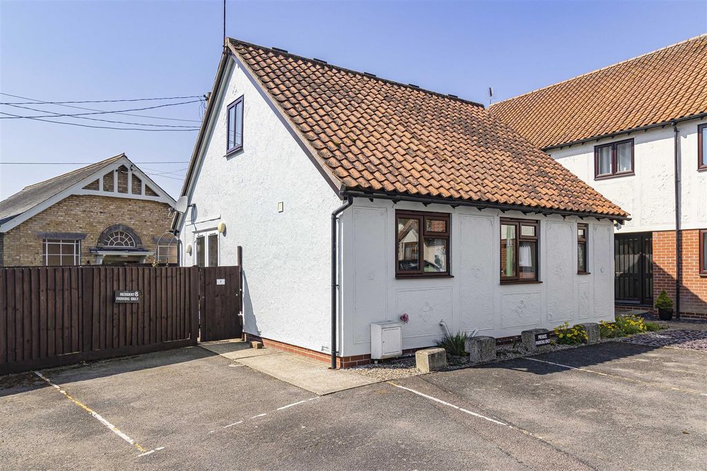 Property photo 1 of 18 3_50658.Jpg