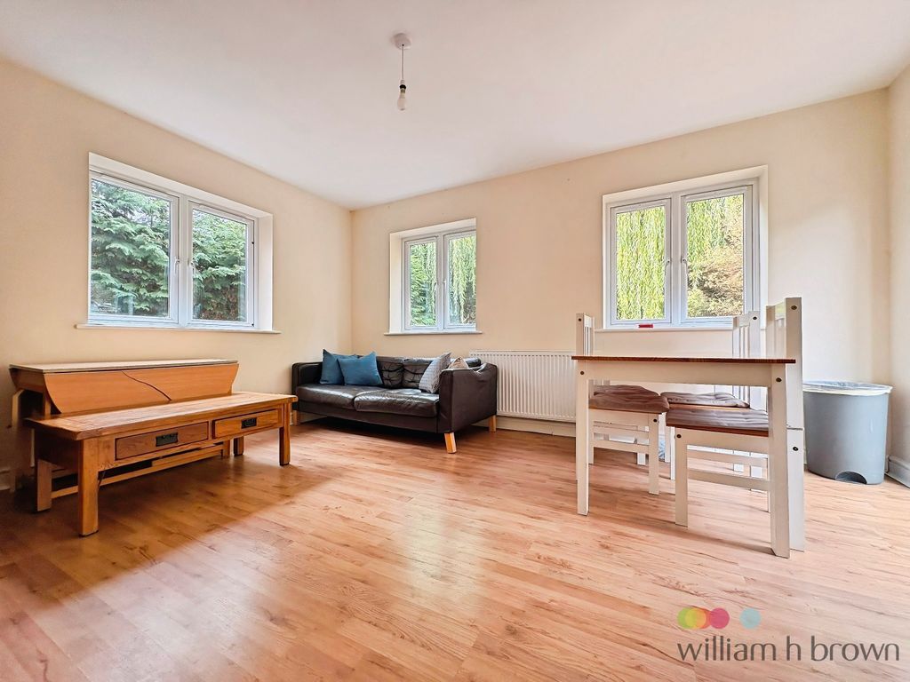 Property photo 1 of 14 Image