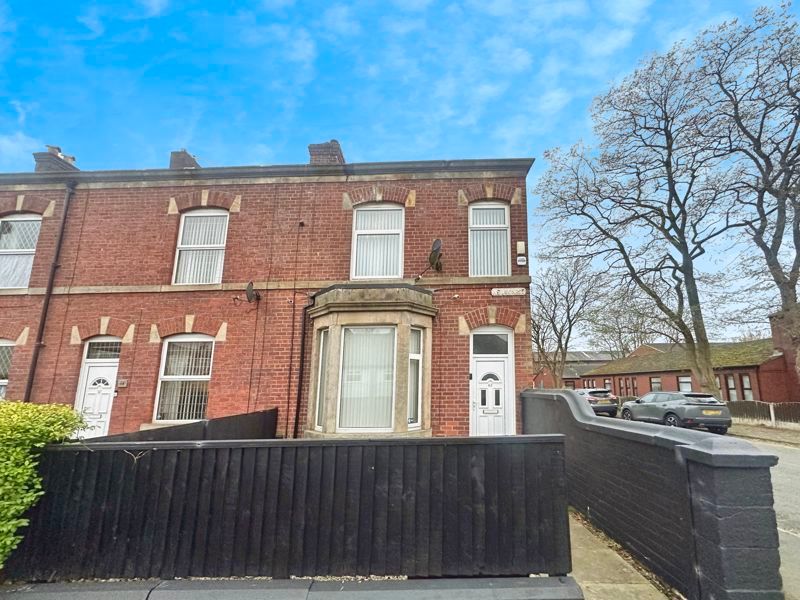 Property photo 1 of 13 External