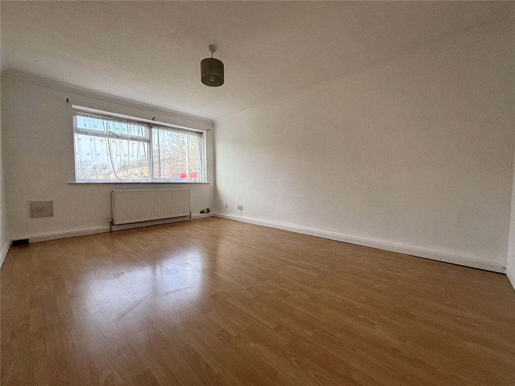 Property photo 3 of 12 Picture No. 09