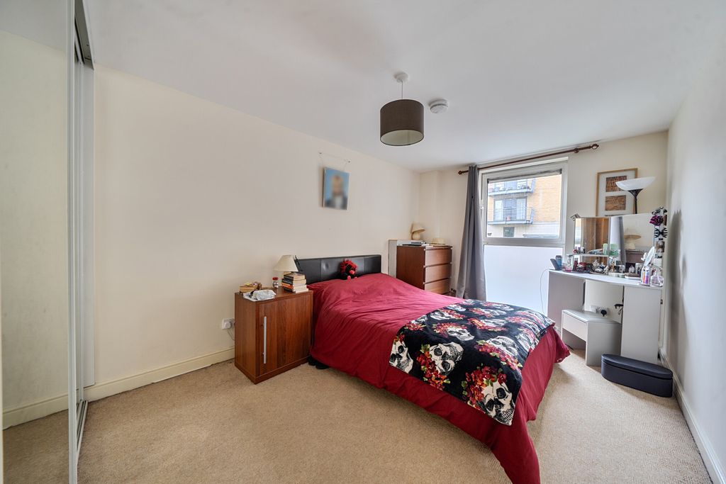 Property photo 2 of 13 1456276-8-6A01E1F...