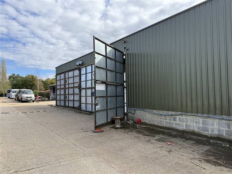 Property photo 2 of 4