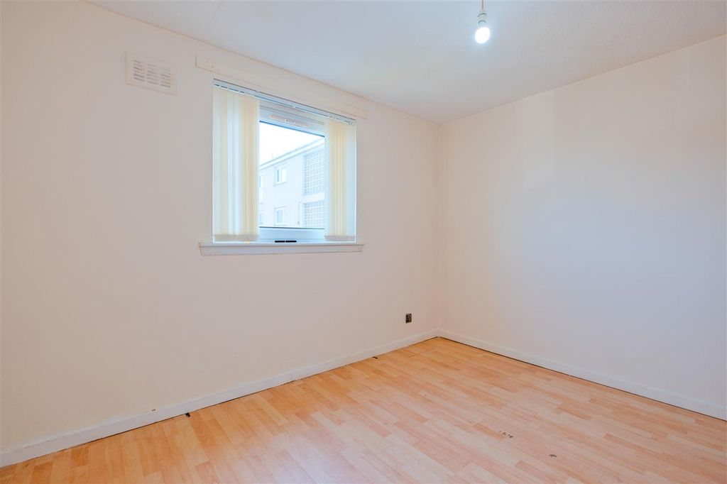 Additional image 8 of 1 bed flat for saleBurnblea Gardens, Hamilton ML3