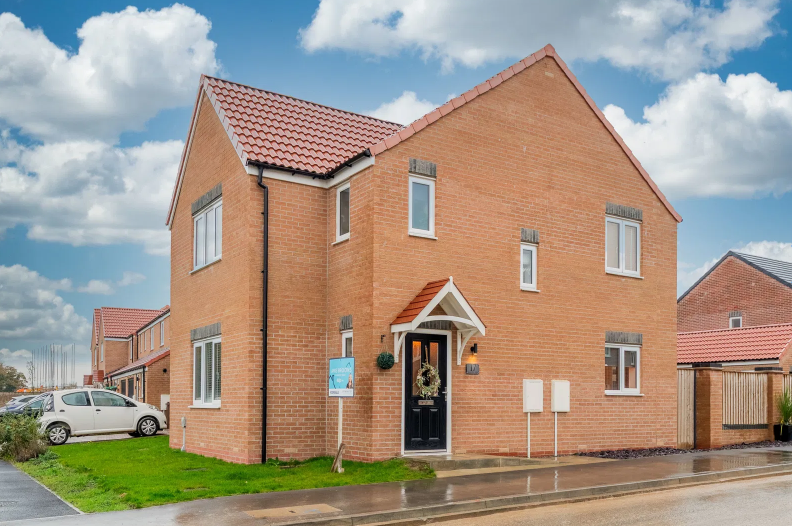 Property photo 1 of 30