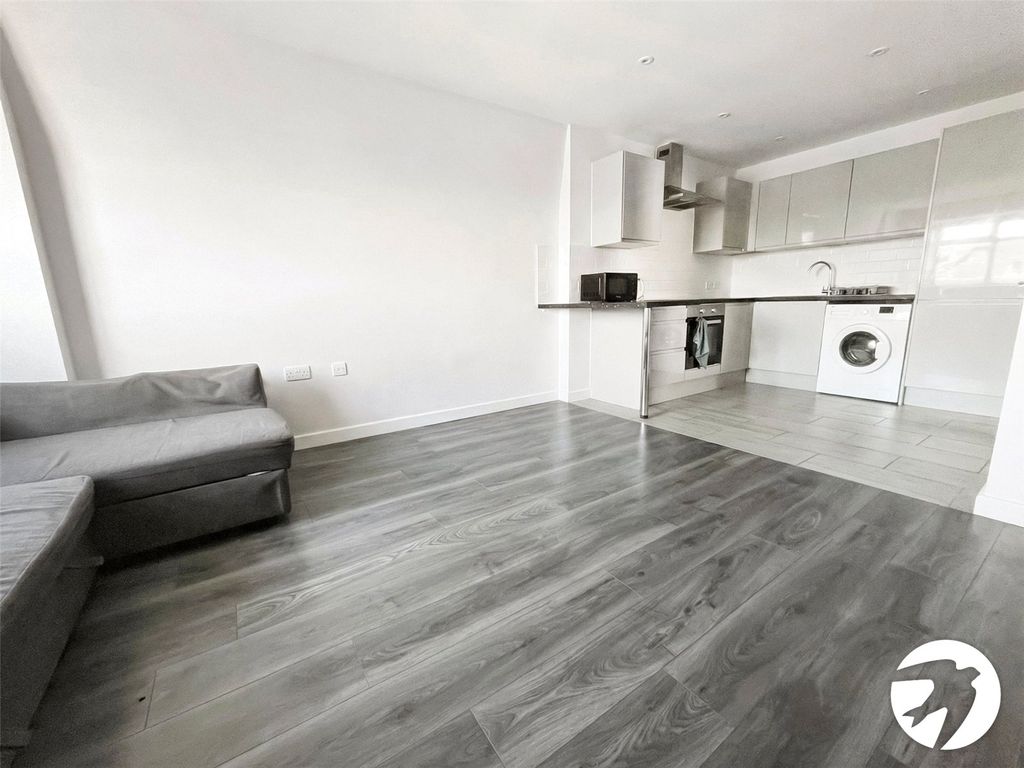 Property photo 2 of 9 Picture No. 05