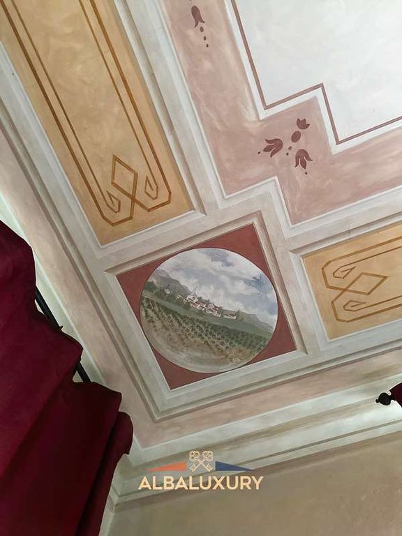 Property photo 3 of 47