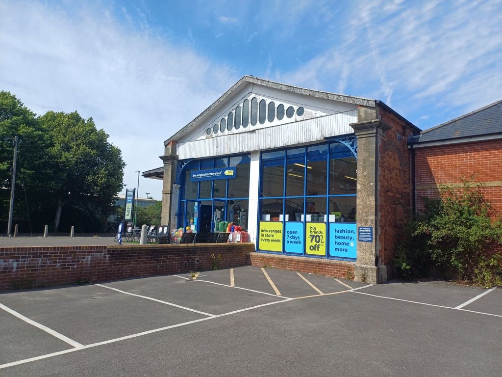 Property photo 2 of 27 Photo 8