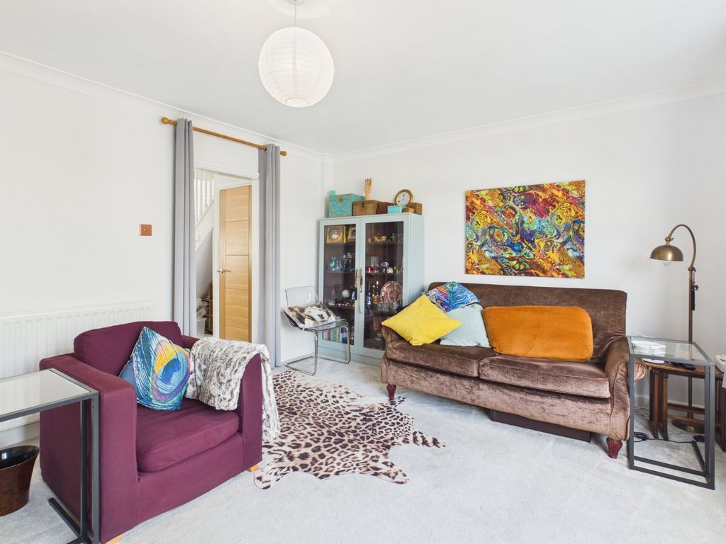 Additional image 9 of 2 bed flat for saleThe Broadway, Farnham Common, Buckinghamshire SL2