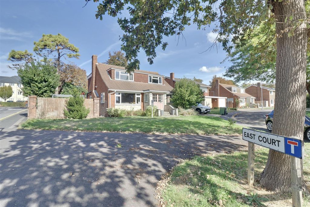 Property photo 1 of 31 D1DC70C7-CC2B-4Ea8-A21D-76F61Bfdd8A1_1_201_A.Jpeg
