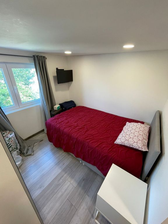 Property photo 2 of 4