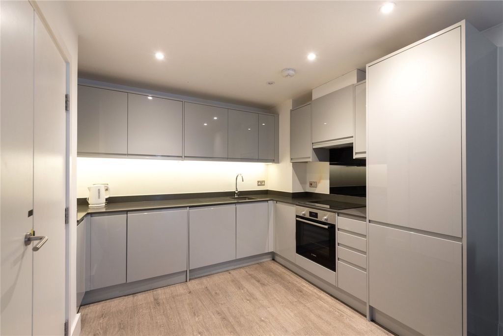 Property photo 2 of 11 Picture No. 06