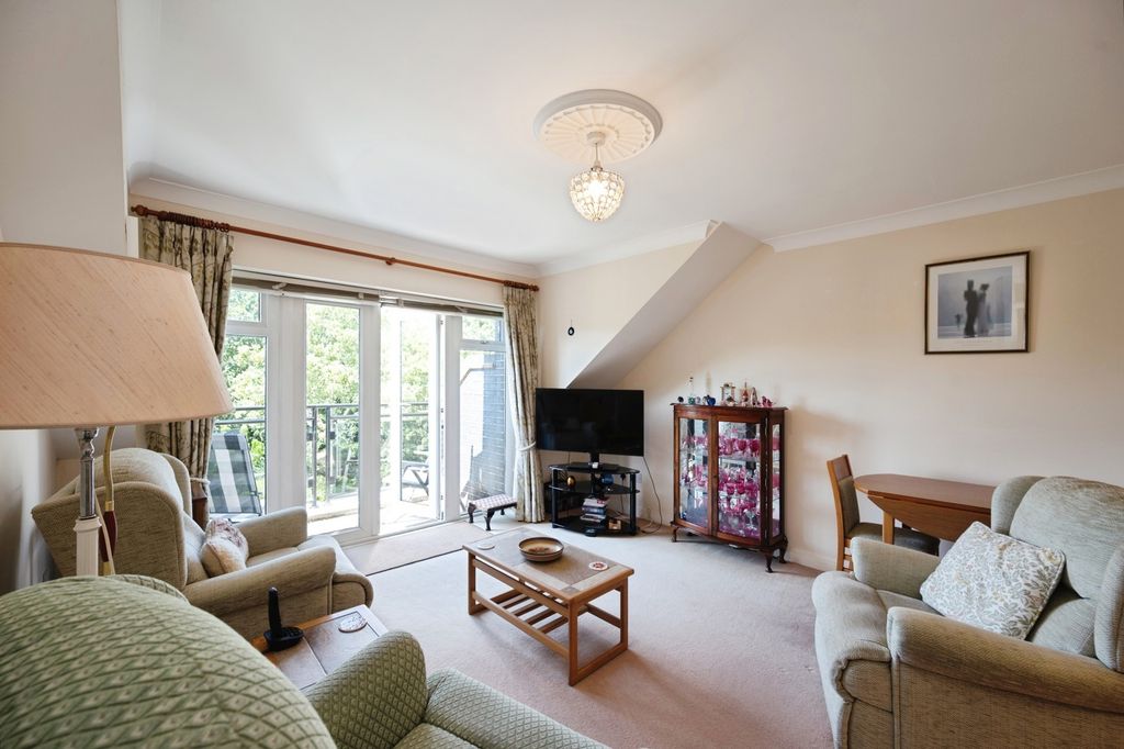 Property photo 2 of 14 Pbox-Img.Jpg