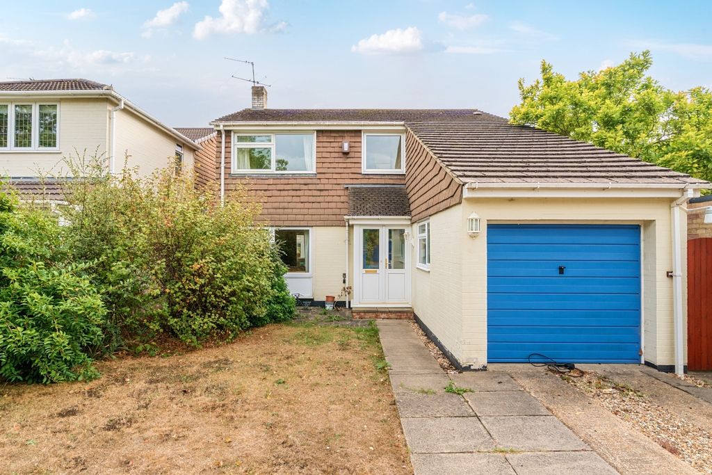 Property photo 1 of 18