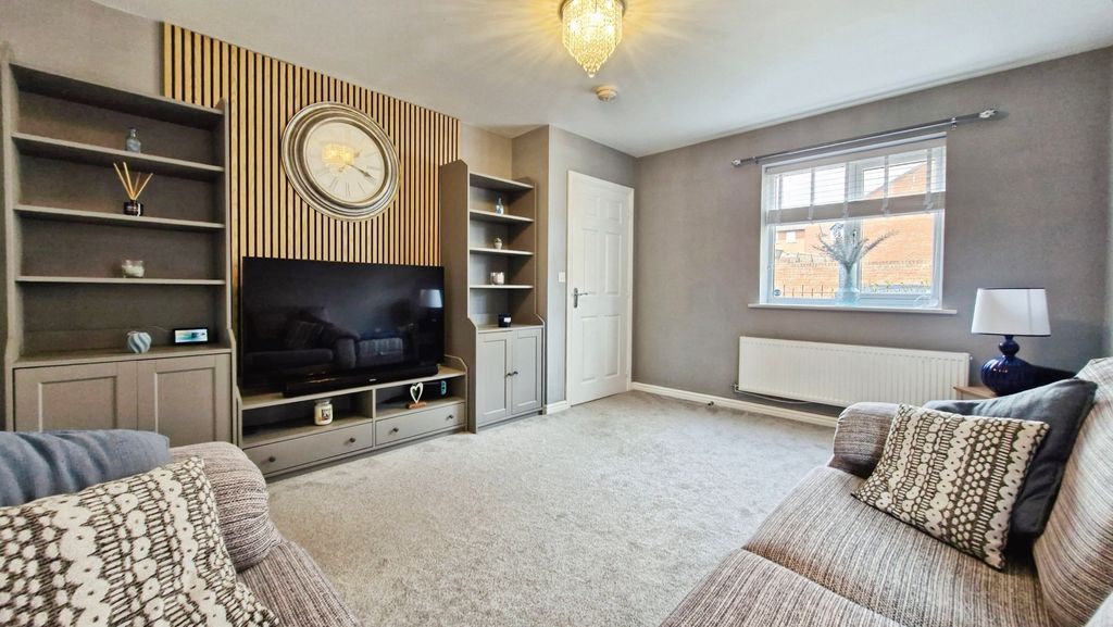 Property photo 3 of 24 0Eb1B126-20260223_131910