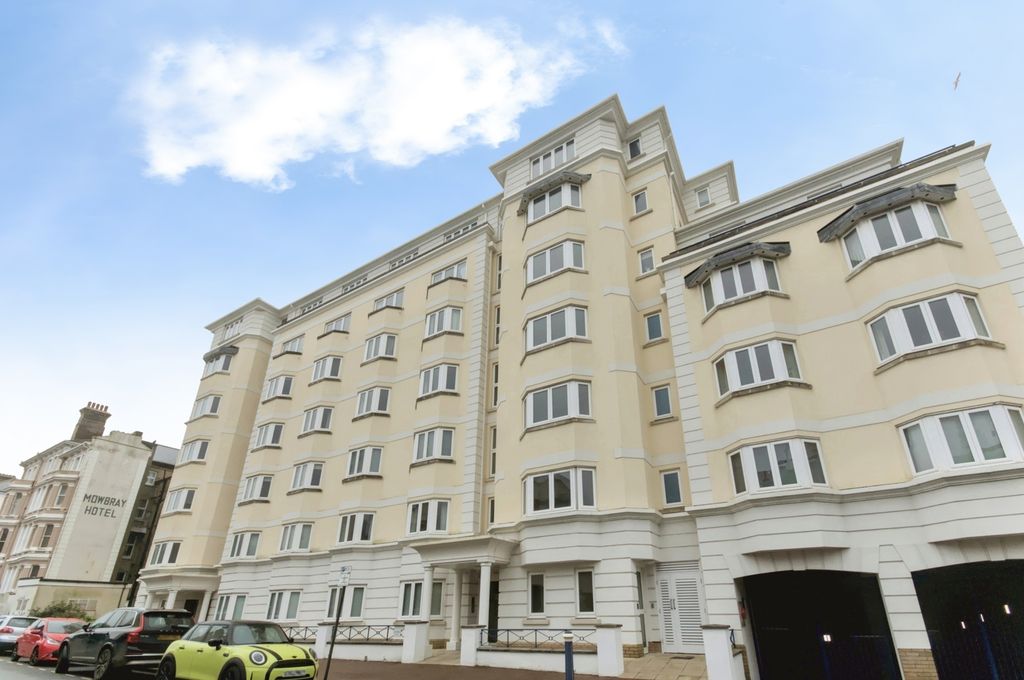 Property photo 1 of 12 Pbox-Img.Jpg