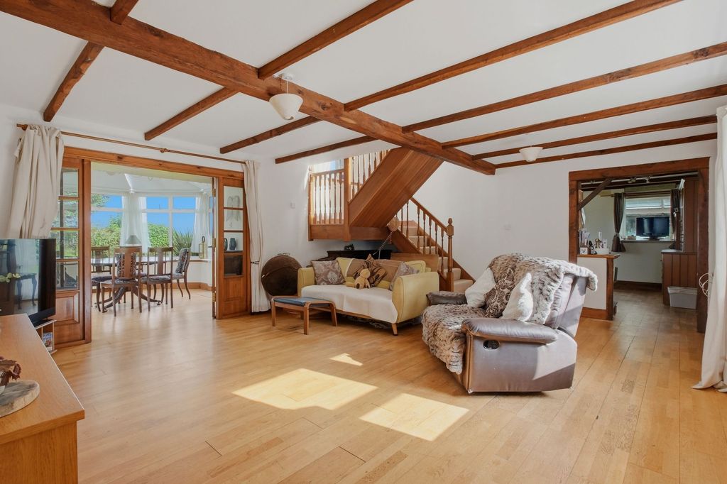5 bed barn conversion for saleThe Steadings, Pleanbank Farm, Plean FK7 photo 4
