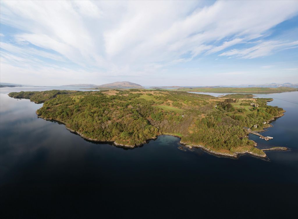 Property photo 1 of 40 Image