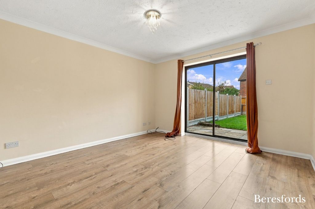 Property photo 3 of 16 Picture No. 09