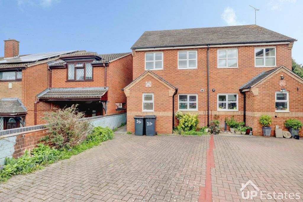 Property photo 1 of 12 Front Aspect